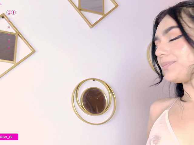 Paulinamiller live cam on BongaCams