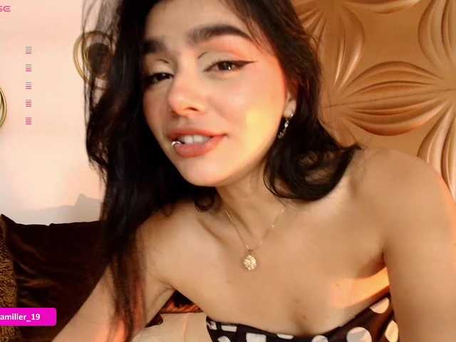 Paulinamiller live cam on BongaCams
