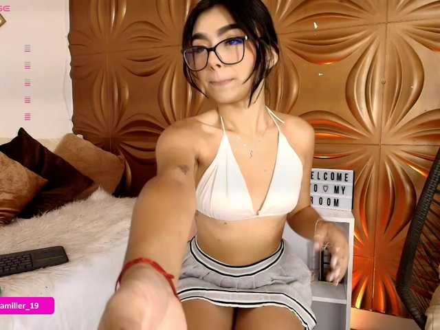 Paulinamiller live cam on BongaCams