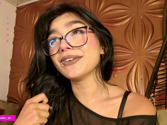 Paulinamiller live cam on BongaCams