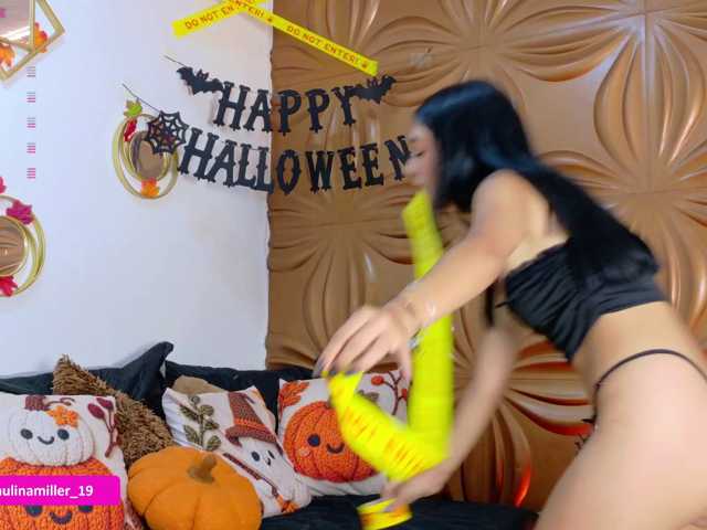 Paulinamiller live cam on BongaCams