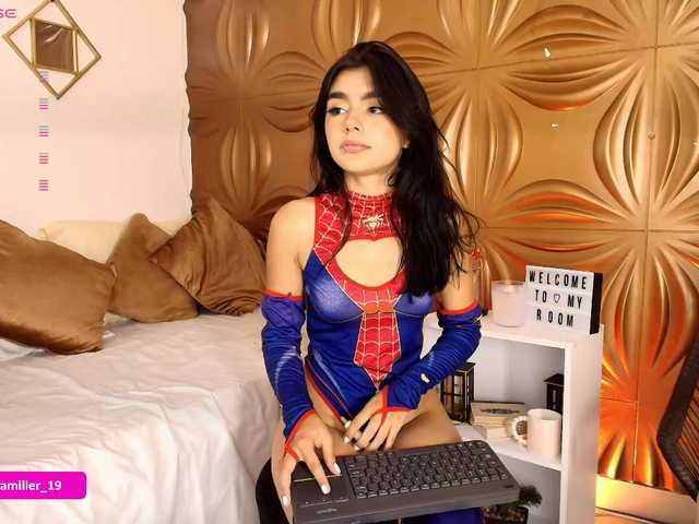 Paulinamiller live cam on BongaCams