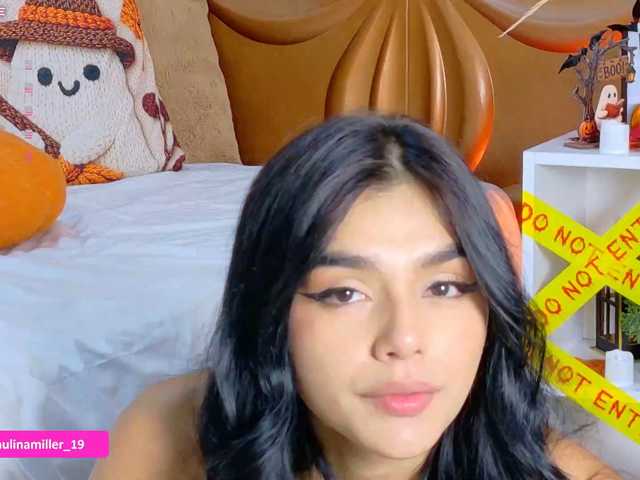 Paulinamiller live cam on BongaCams