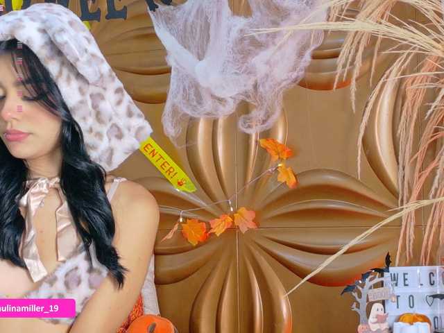 Paulinamiller live cam on BongaCams