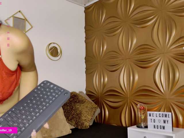 Paulinamiller live cam on BongaCams