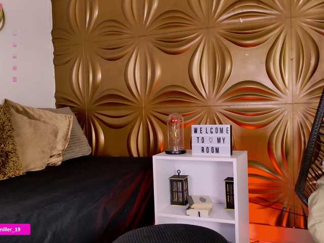 Paulinamiller live cam on BongaCams