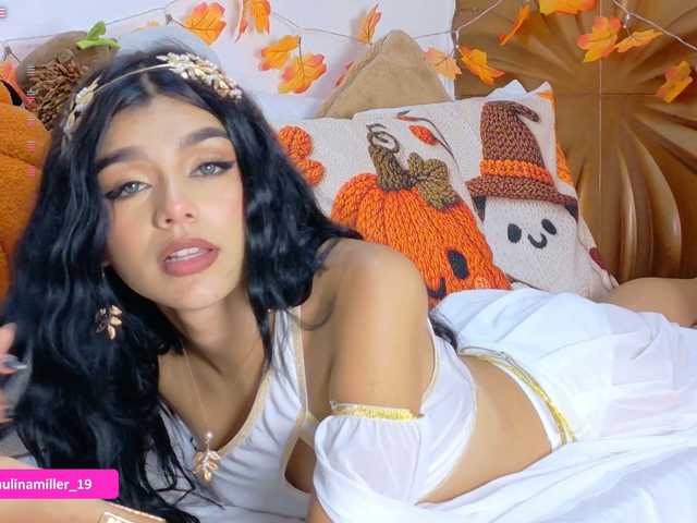 Paulinamiller live cam on BongaCams