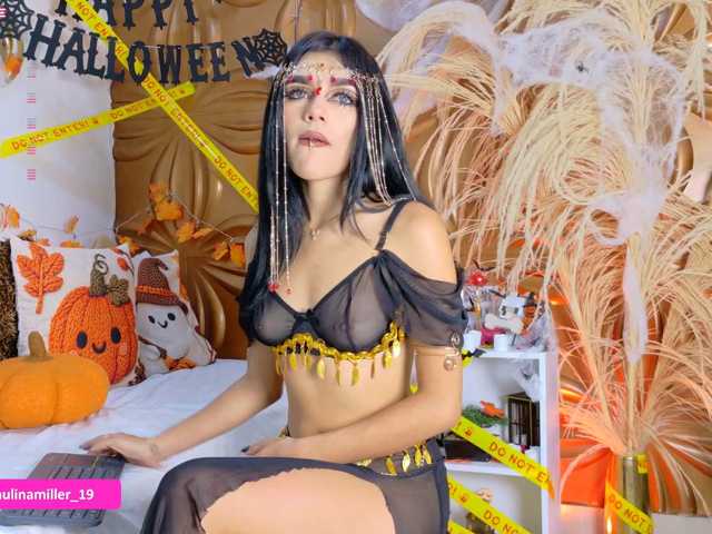 Paulinamiller live cam on BongaCams
