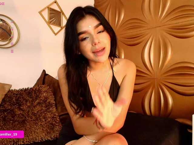 Paulinamiller live cam on BongaCams