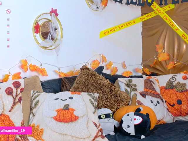 Paulinamiller live cam on BongaCams