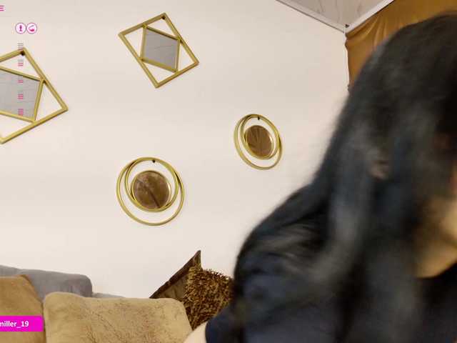 Paulinamiller live cam on BongaCams