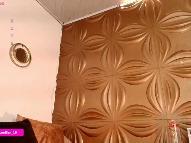 Paulinamiller live cam on BongaCams
