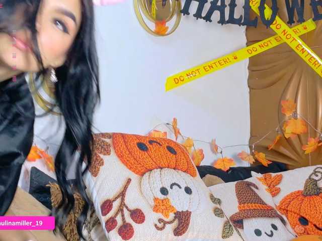 Paulinamiller live cam on BongaCams