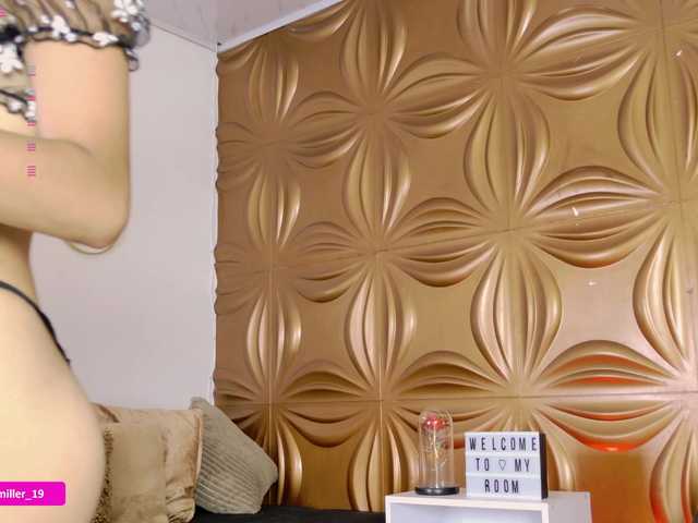 Paulinamiller live cam on BongaCams