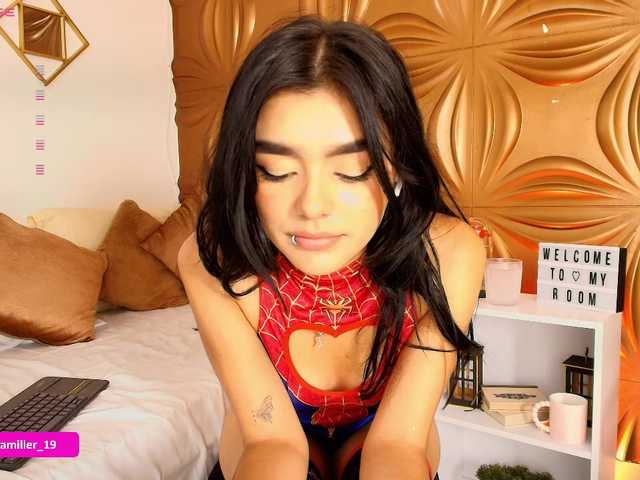 Paulinamiller live cam on BongaCams