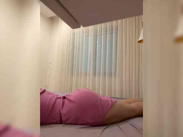 SweetLuna Sex Cam Show