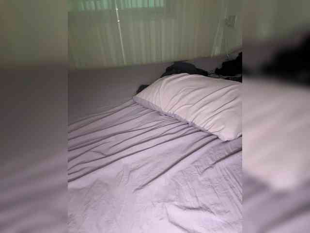 SweetLuna webcam