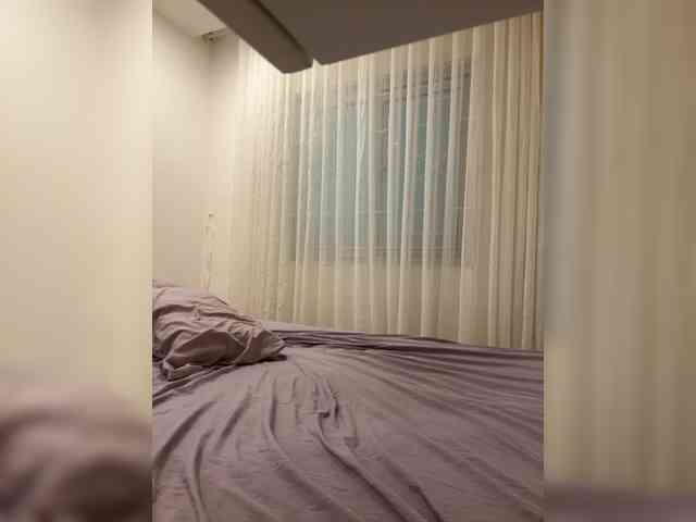 SweetLuna webcam