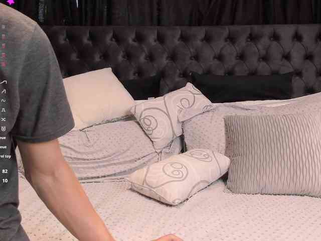 Yulieth-n-Greinberland Sex Cam Show