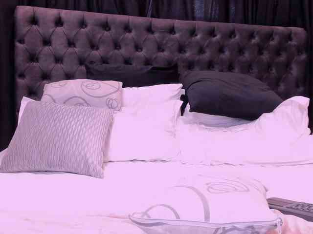Yulieth-n-Greinberland webcam