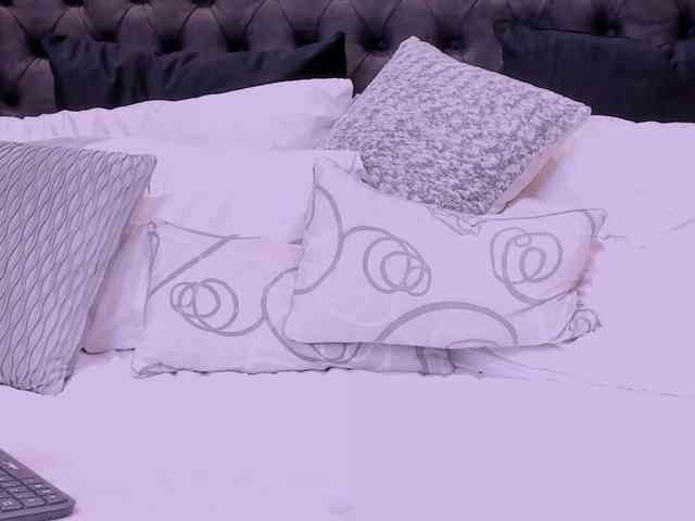 Yulieth-n-Greinberland webcam