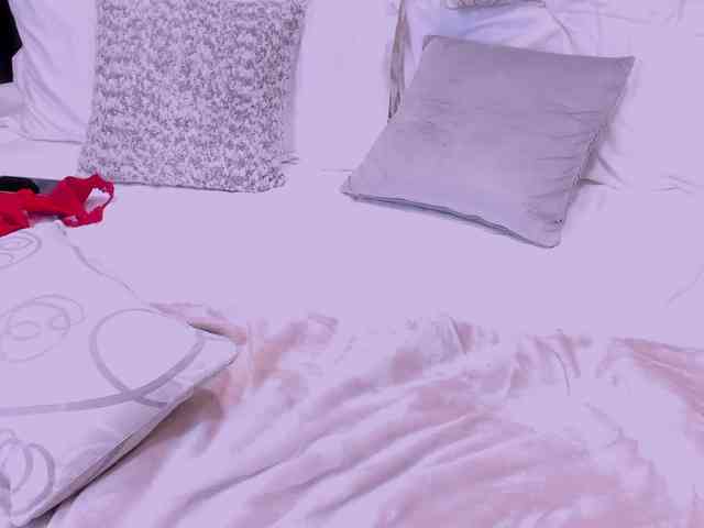 Yulieth-n-Greinberland webcam
