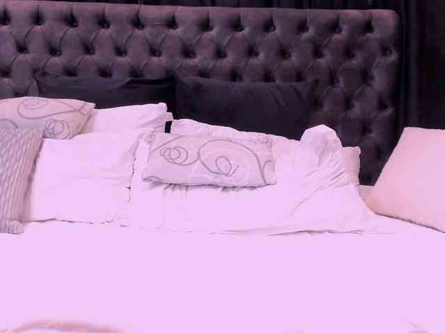 Yulieth-n-Greinberland webcam