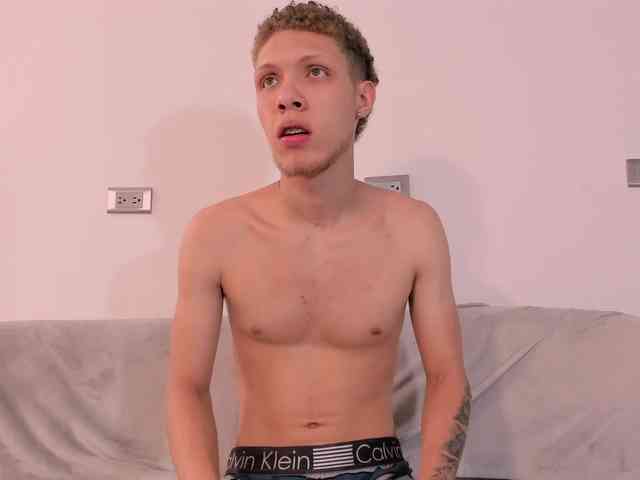 Yulieth-n-Greinberland webcam