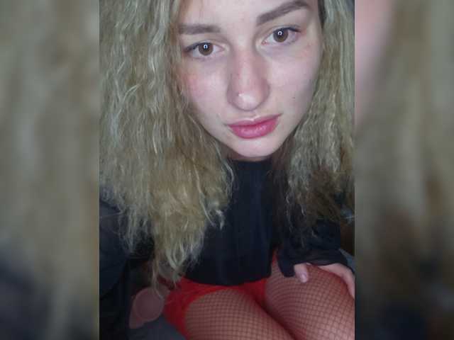 Lola107 live cam on BongaCams