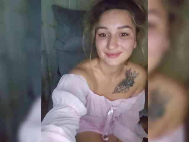 Lo0La webcam