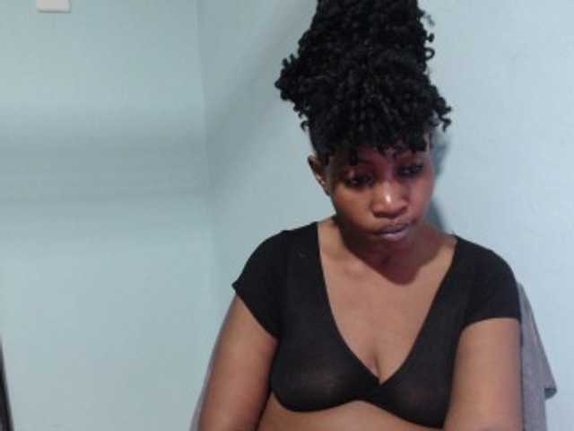 Nightnurse26 live cam on BongaCams