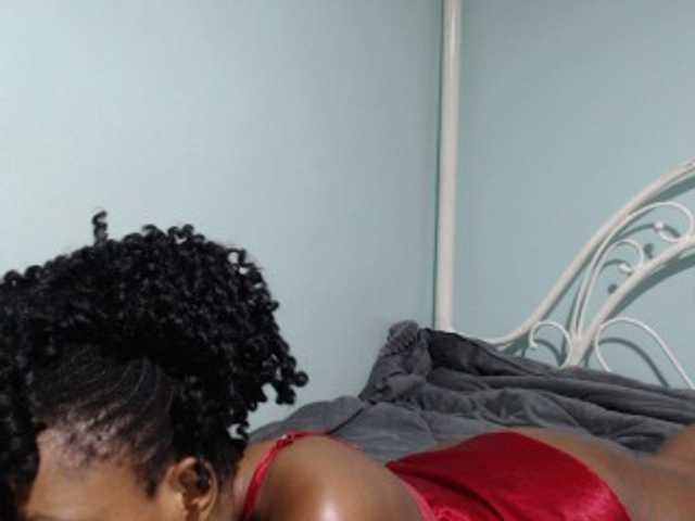 Nightnurse26 live cam on BongaCams