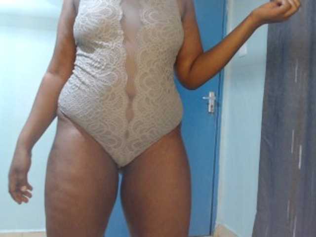 Nightnurse26 live webcam show