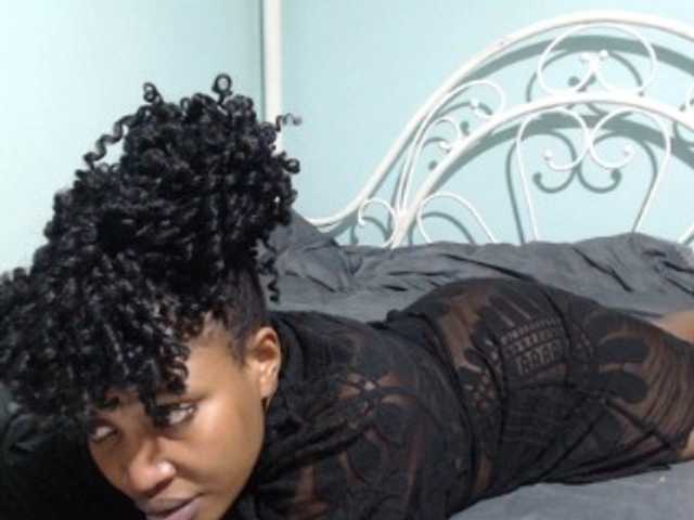 Nightnurse26 live cam on BongaCams