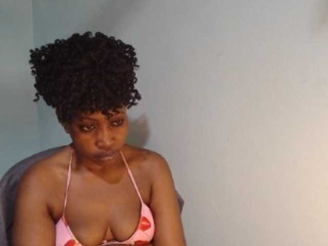 Nightnurse26 live cam preview