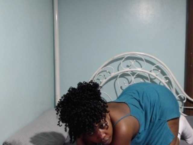 Nightnurse26 live cam on BongaCams