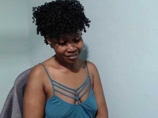 Nightnurse26 live cam preview