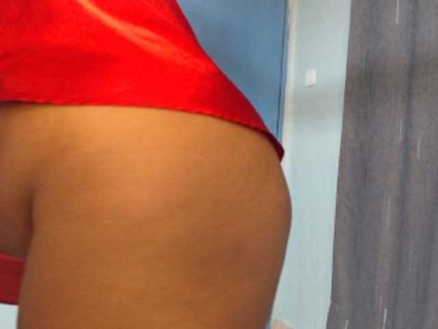 Nightnurse26 live webcam show