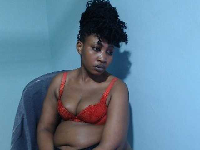 Nightnurse26 live cam on BongaCams