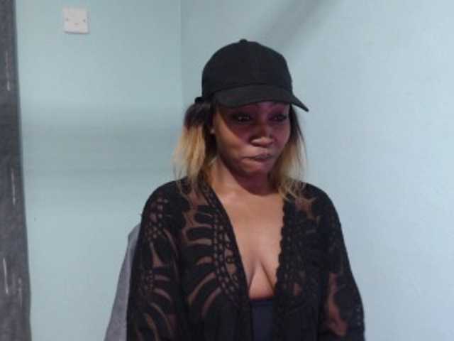 Nightnurse26 live cam on BongaCams