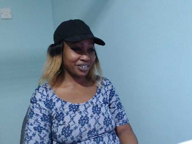 Nightnurse26 live cam on BongaCams