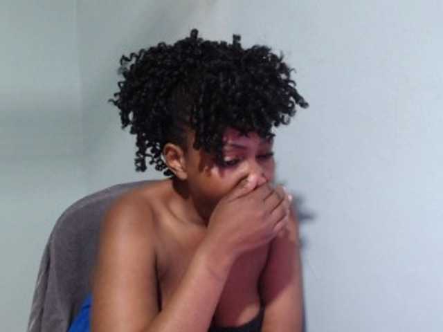 Nightnurse26 live cam on BongaCams