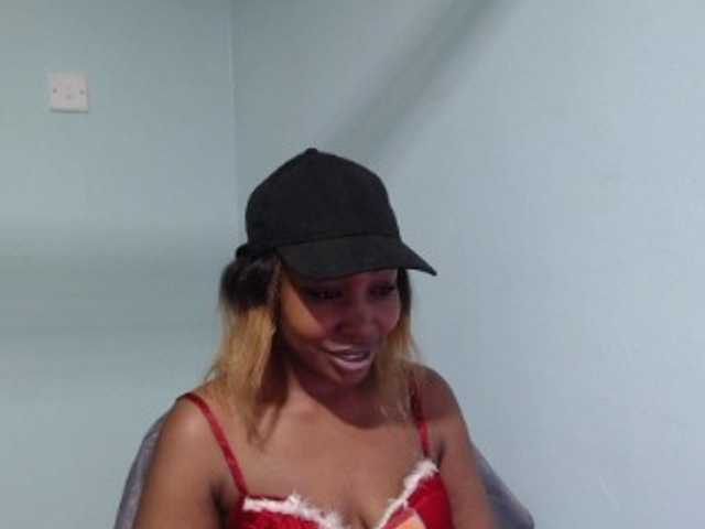 Nightnurse26 live cam on BongaCams