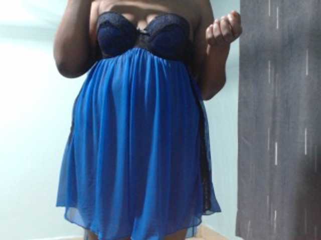 Nightnurse26 live cam on BongaCams