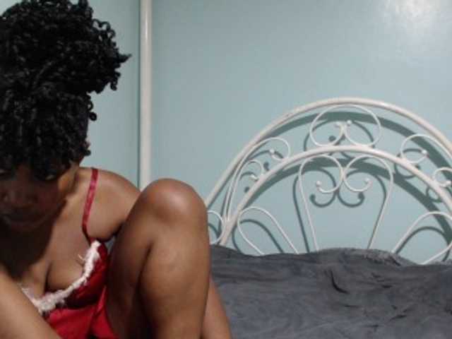 Nightnurse26 live cam preview