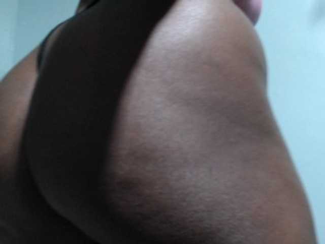 Nightnurse26 live cam preview