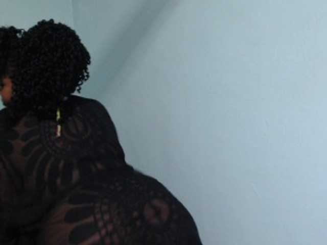Nightnurse26 live cam on BongaCams