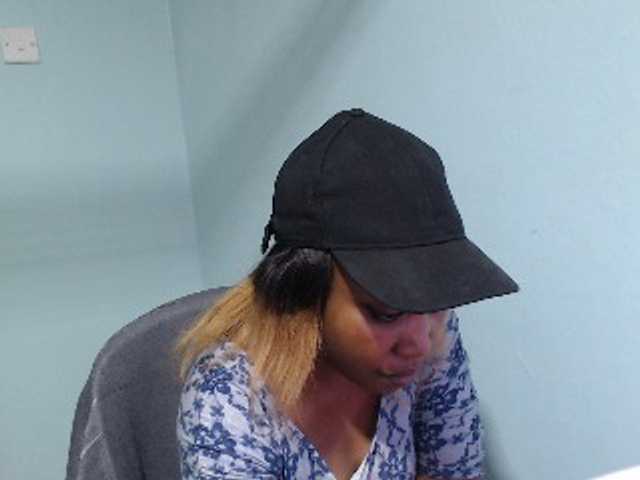 Nightnurse26 live cam on BongaCams