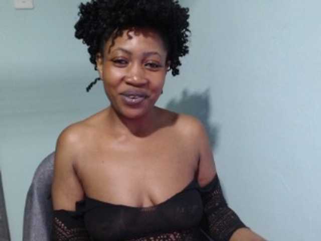 Nightnurse26 live cam on BongaCams