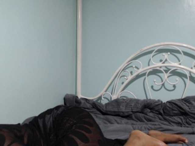 Nightnurse26 live cam on BongaCams